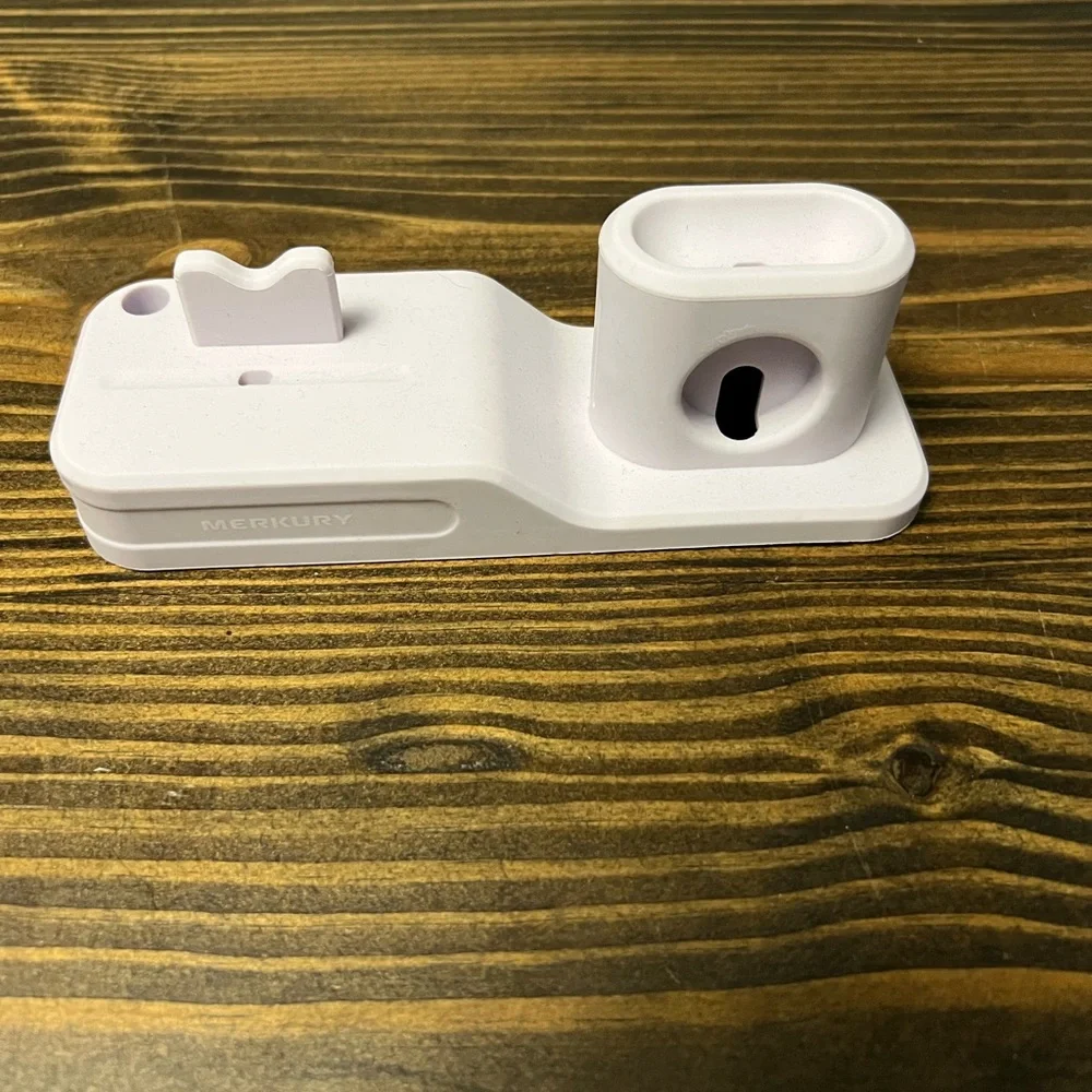 Light purple 3 in 1 charging station
